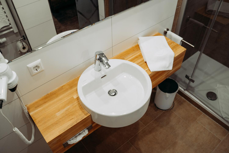 Bathroom 5, Gasthof Krone, Rottweil