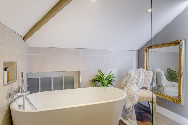 Bathroom 3, Heritage Mews Nottingham, Nottingham