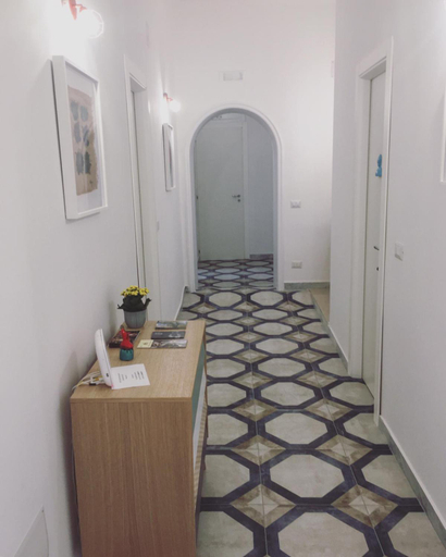 Public Area, Il Miracolo di San Gennaro, Napoli