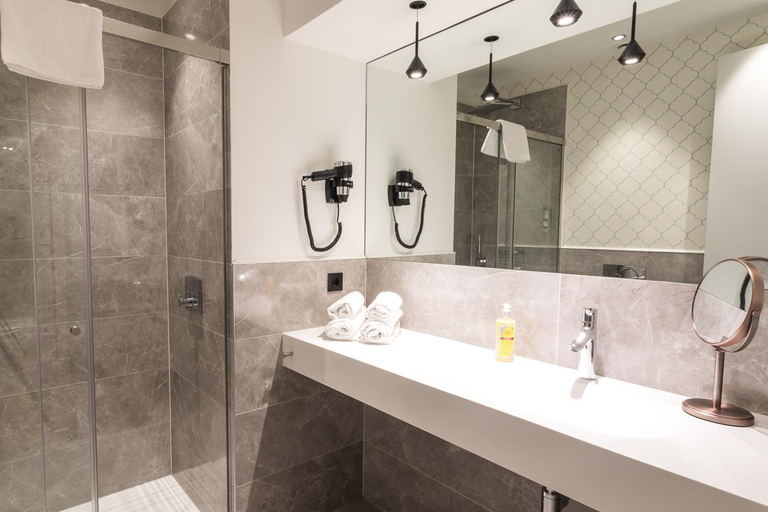 Bathroom 3, Villa Eugenia Boutique Hotel, Guipúzcoa