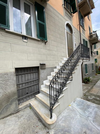 Exterior & Views 1, IN via venti, La Spezia