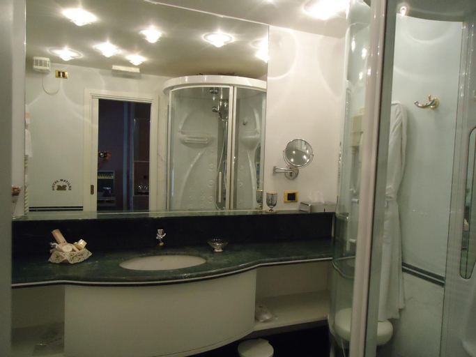 Bathroom 5