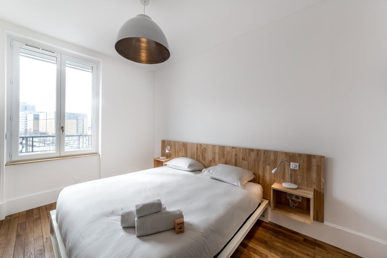 Bedroom 2, Appartement MODERNE- Lyon Part-Dieu - Dreamy Flat Lyon, Rhône