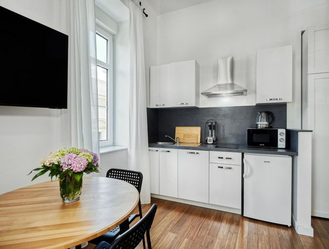 Others 5, Berry Berry Studios by Flat White, Zagreb