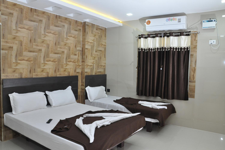 Others 3, Hotel SAARA, Ramanathapuram
