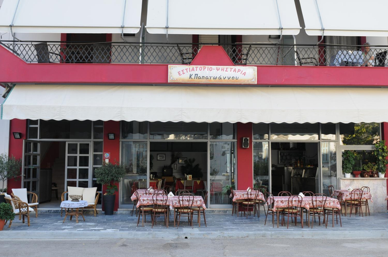 Food & Drinks 4, Papaioannou Aparts, Central Greece