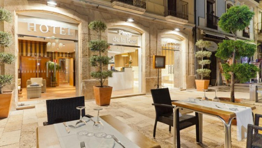 Food & Drinks 5, Placa De La Font, Tarragona