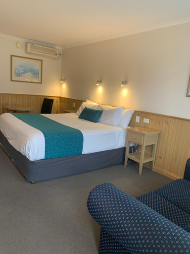 Bedroom 3, Coal Valley Motor Inn, Latrobe - Morwell