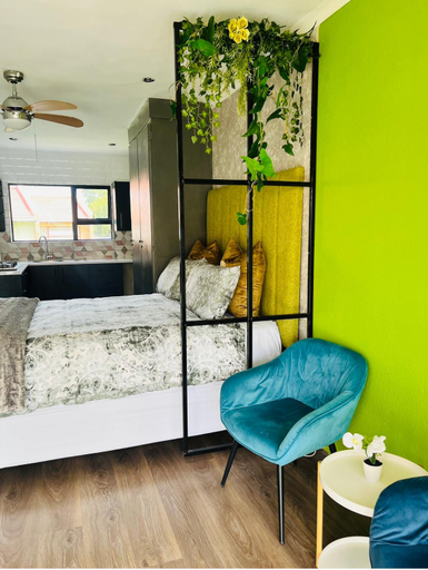 Others 3, Modern studio apartments, Gert Sibande