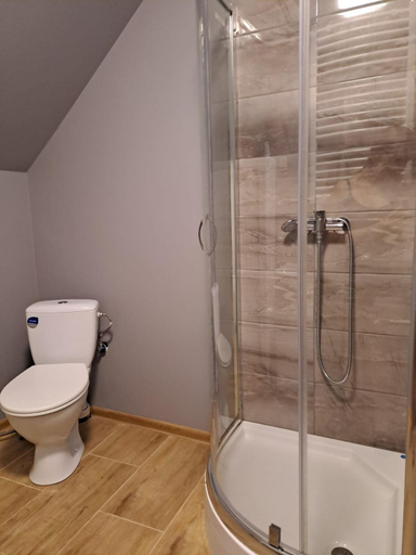 Others 5, Noclegi i sauna w starym domu, Kłodzko