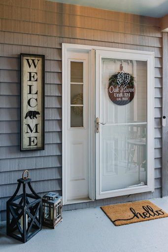 Others 3, Oak Haven Condo - Downtown Blowing Rock Fully Stocked with 2 King Beds, Watauga