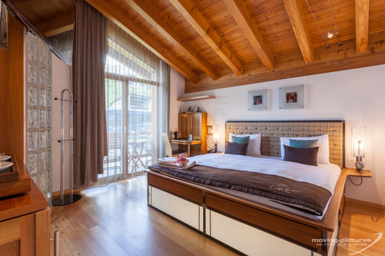 Others 3, Suitenhotel Zurbriggen, Visp