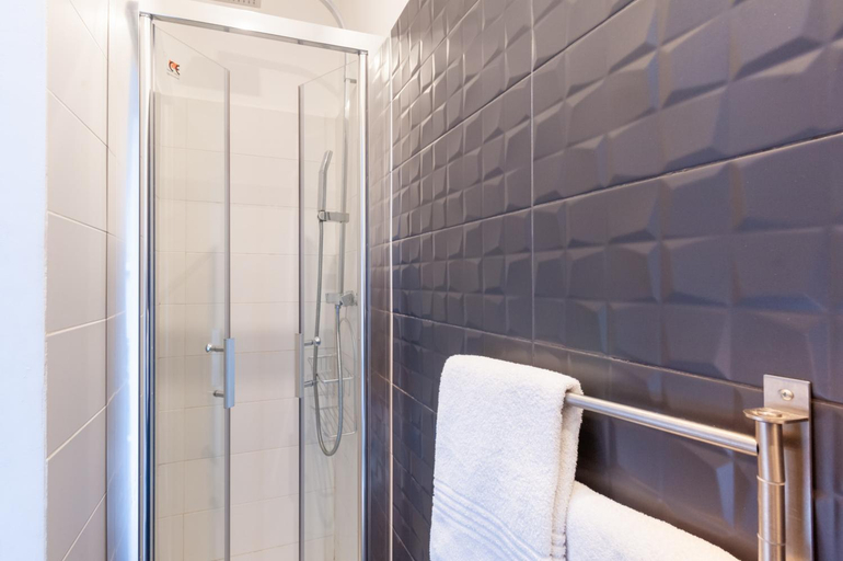 Bathroom 4, Hotel L Hotera, Alpes-Maritimes