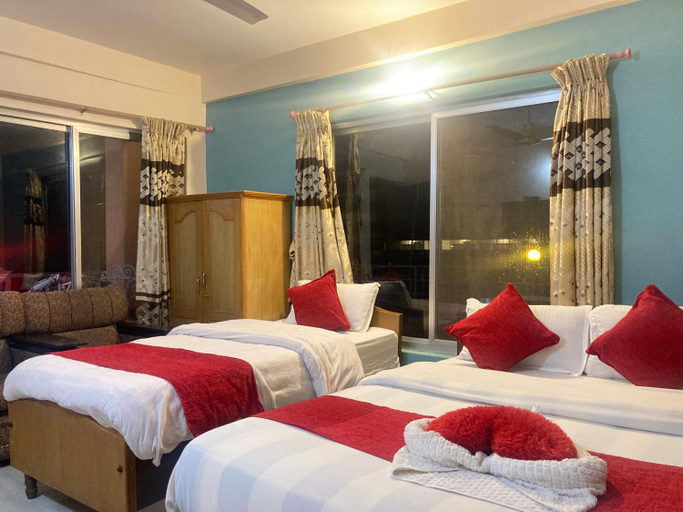 Others 4, Hotel Nightinagle, Gandaki