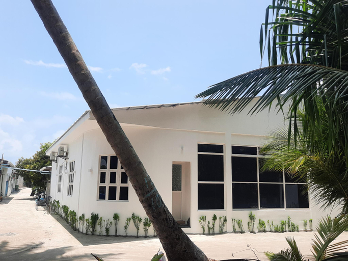 Others 2, Futtaru Sands, Kaafu Atoll