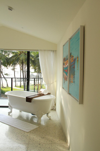 Bedroom 4, The Postcard on the Arabian Sea, Udupi