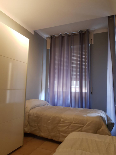 Bedroom, Trilocale Piazza Colombo, Imperia