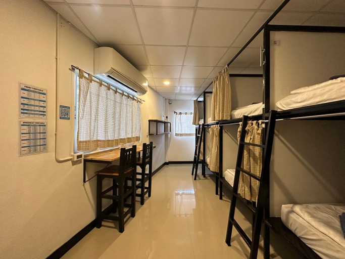 Others 2, Blue Flow Hostel, Mueang Krabi