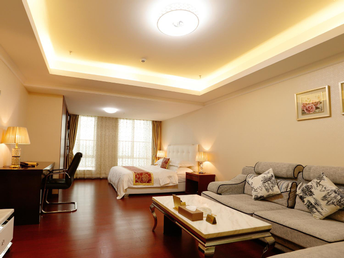 Bedroom 13