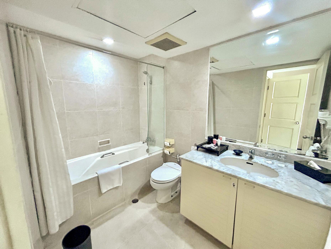 Bathroom 4