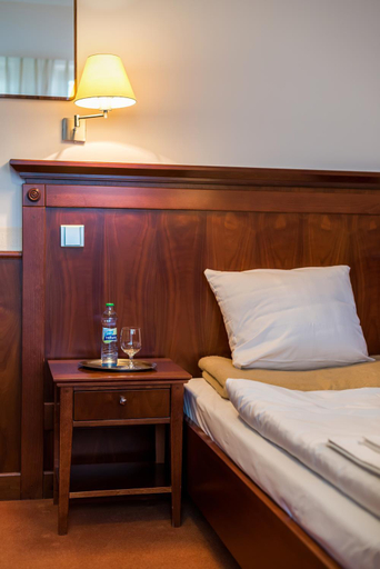 Bedroom 2, Hotel Torysa, Sabinov