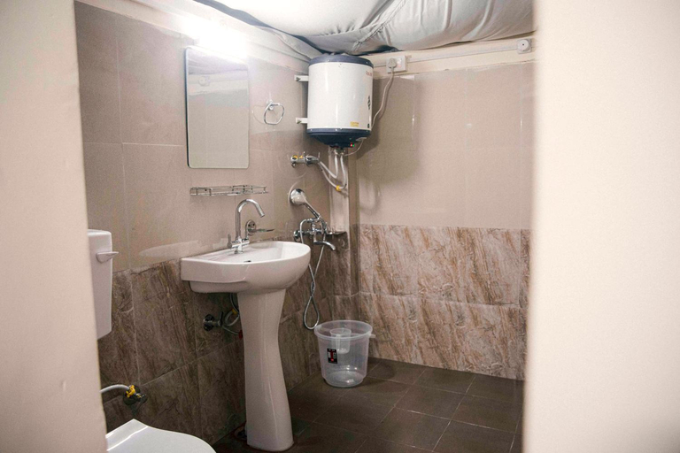 Bathroom 4, The Kamru Riverside Camps and Resorts, Kinnaur