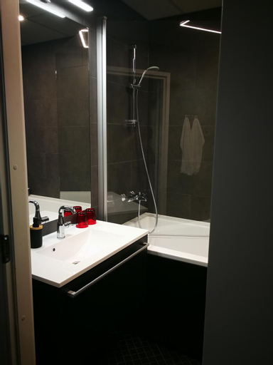 Bathroom 1