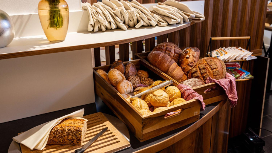 Food & Drinks 10