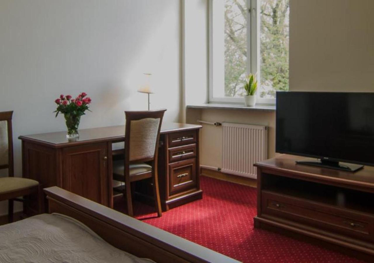 Bedroom, Hotel Lazienkowski, Warsaw