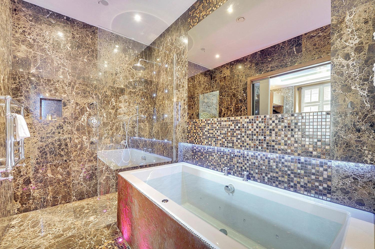 Bathroom 3, Mala Anglia Deluxe Rooms & SPA, Gdańsk City