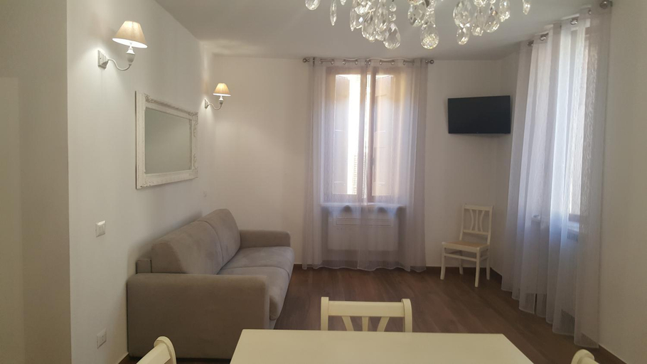Dining Room 13