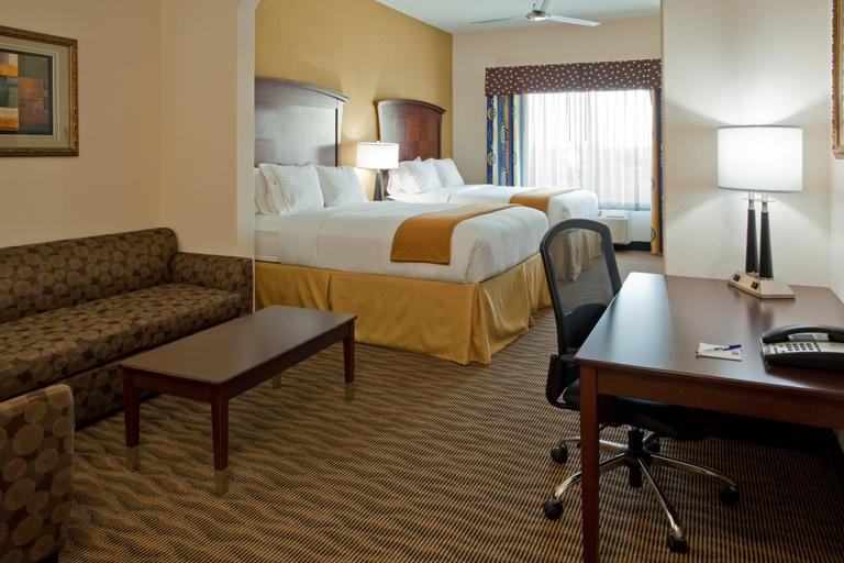 Bedroom 3, Holiday Inn Express & Suites AUSTIN SOUTH-BUDA by IHG, Hays