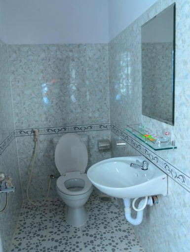 Bathroom 5, Xuan Anh Guesthouse, Phú Quốc