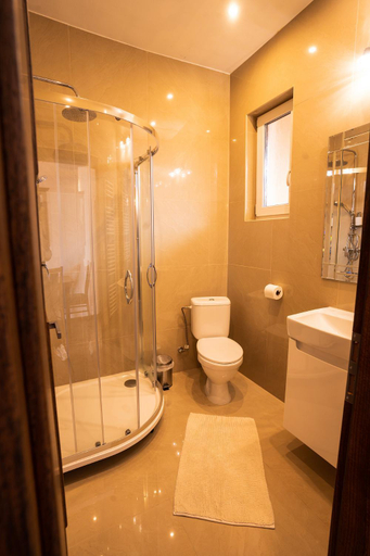 Bathroom 3, CORNER HOUSE, Lucenec