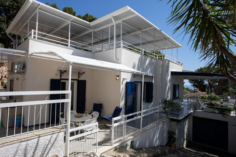 Facilities 2, Villa Aurora Mondello Addaura, Palermo