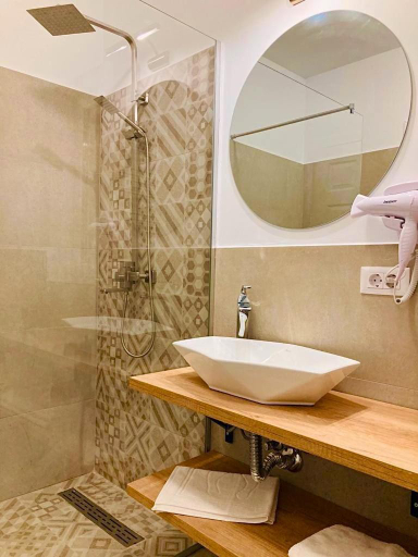 Bathroom, PENSIUNEA SUGAG, Sugag