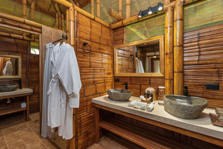 Bathroom, La Selva Eco-Lodge & Retreat, Shushufindi