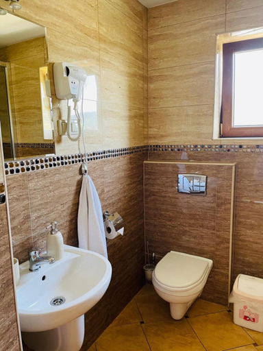 Others 2, APLIT GUEST HOUSE, Tatra