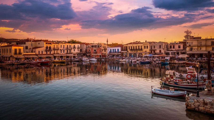 Others 3, Ruby 'n Emerald studio's, Crete