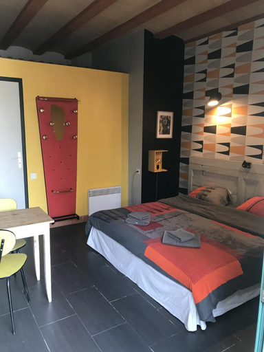 Others 5, BelCiano (ancien Toit Vert), Aude