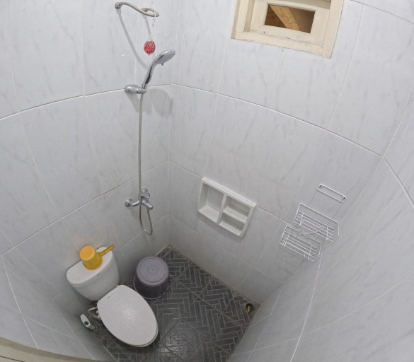 Bathroom 8