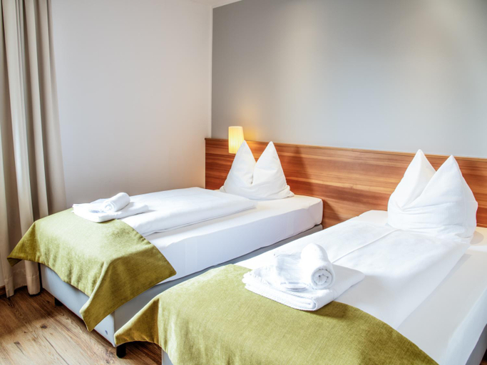 Bedroom 3, Berghotel Malta, Spittal an der Drau