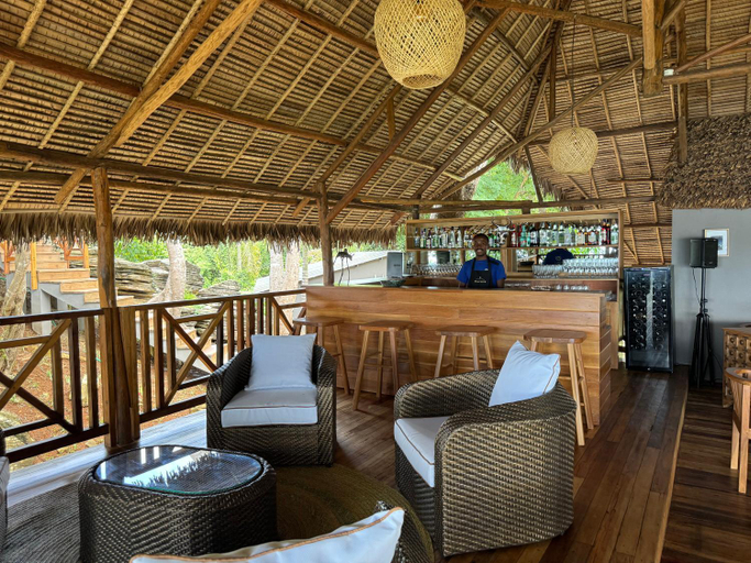 Food & Drinks, Diana Lodge, Diana