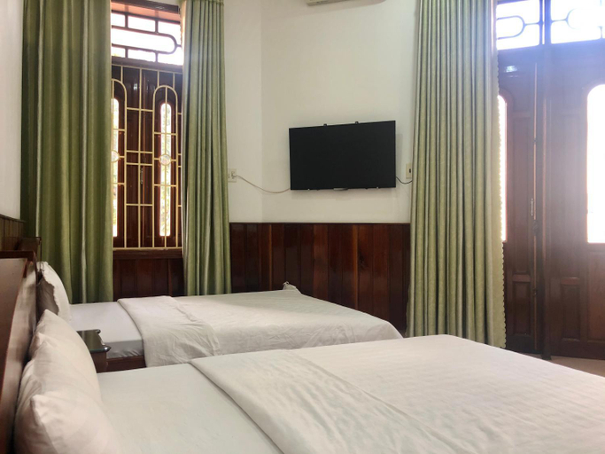 Bedroom 6