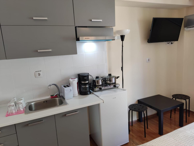 Kitchen 4, PURE URBAN PREMIUM METRO AGIOS NIKOLAOS, Attica