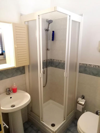 Bathroom 3, VENTO di MARE, Palermo