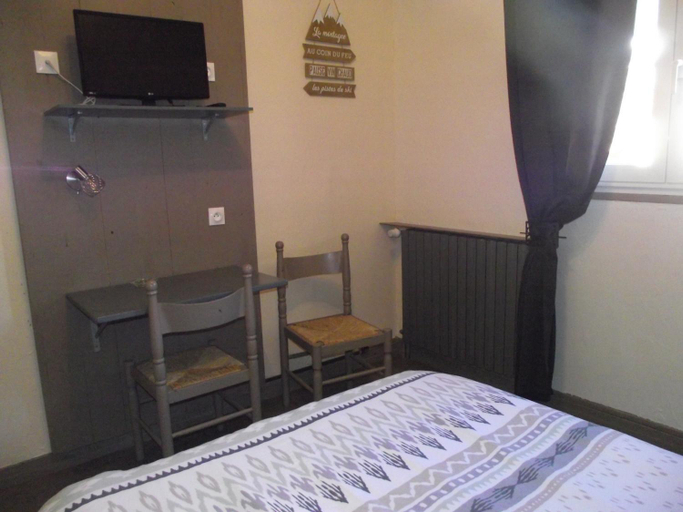 Bedroom 2, Hotel Valerie, Hautes-Alpes