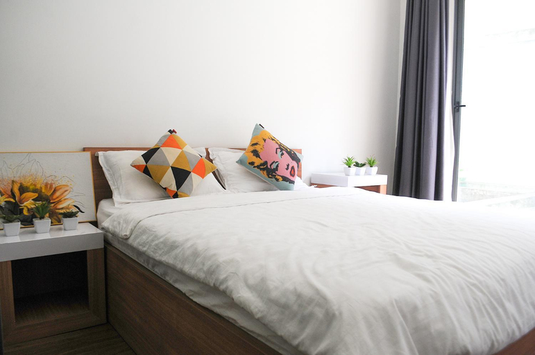 Bedroom 12