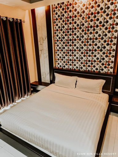 Bedroom 9