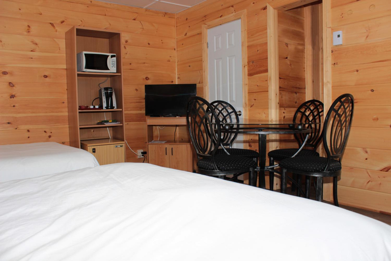 Others 3, Motel 149, Les Laurentides